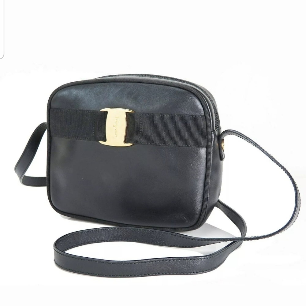 Ferragamo black leather BAG SHOULDER CROSSBODY